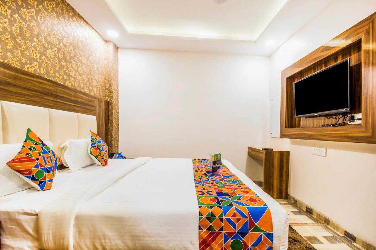 FabHotel Olivia Suite Neu-Delhi Exterior foto